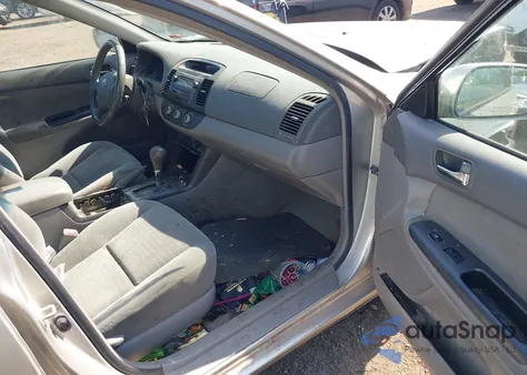 2005 Toyota Camry Le from USA, damaged, VIN 4T1BE32K75U624187